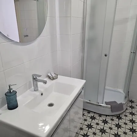 City Inn Riga App 2026 Renovated, Town Hall View With Parking *