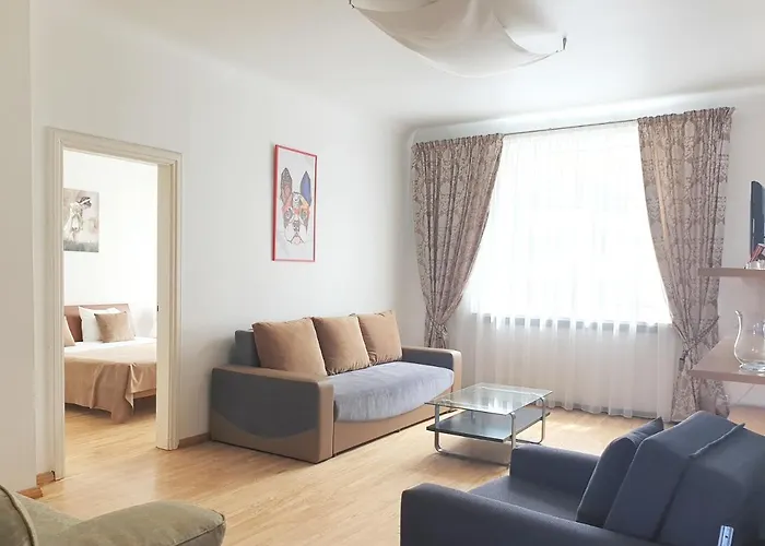 Apartment, Town Hall View With Parking